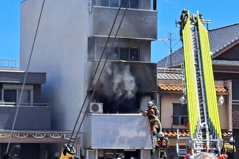 冬の電気火災