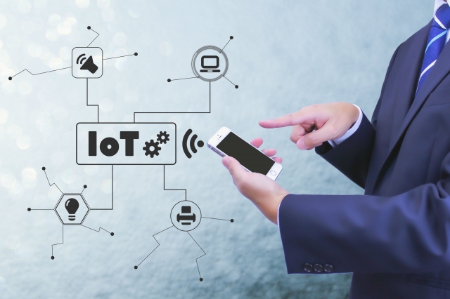 IoT技術を家庭に導入することで、生活が便利で豊かになるだけでなく、効率的で安心な暮らしを実現することができます。